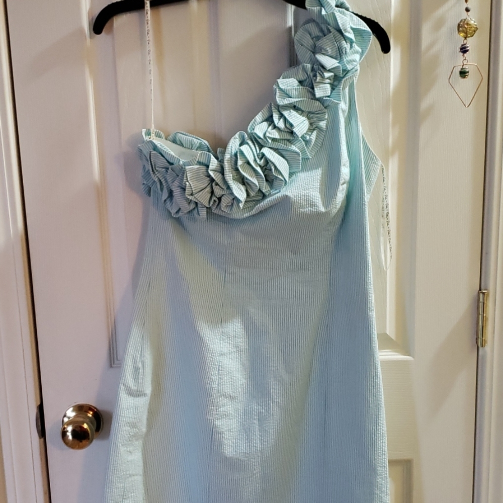 Lilly Pulitzer size 6 one shoulder dress